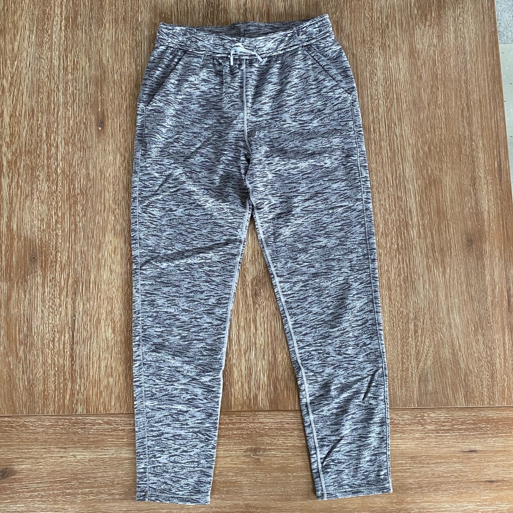 Ivivva by Lululemon Girls’ Gray Patterned Jogger Pants